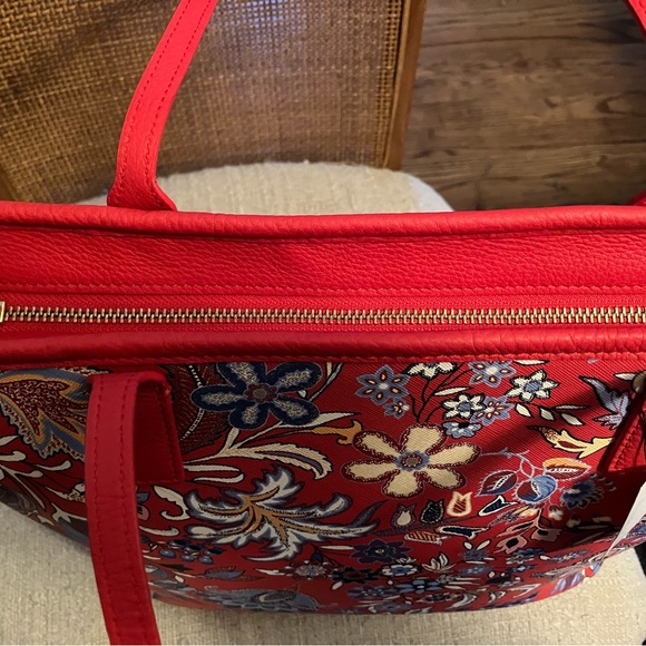 Talbots Large Red Pepper Multi Floral Zip Top Tote Bag in Red Blue Yellow White - Picture 5 of 13